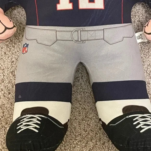 RARE TOM BRADYNFLPA Forever Collectibles Plush New England Patriots Studds 22